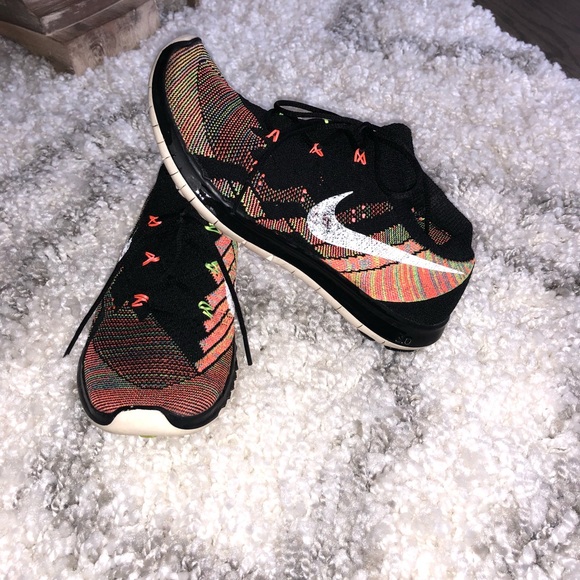 Nike Shoes - Nike Free Run Fly Knit